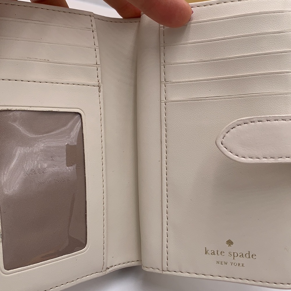KATE SPADE Carey Medium Compact Bifold Wallet Parchment Color - Picture 14 of 15
